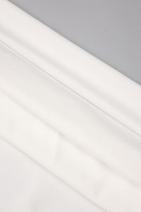 Robe longue dos nu à poignets évasés