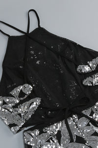 Robe ornée de sequins botaniques