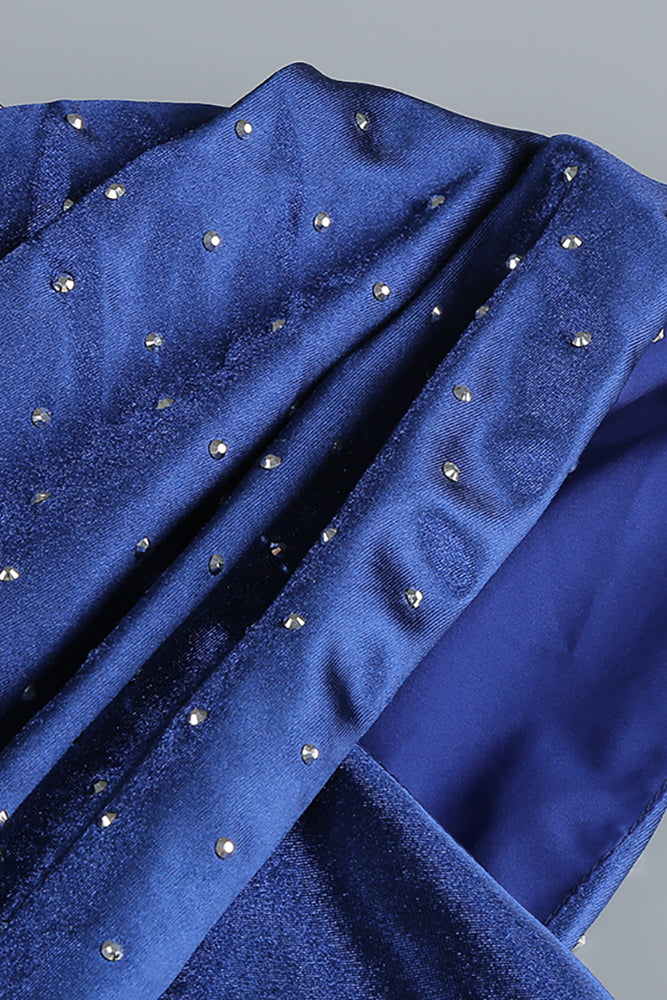 Robe fendue à sequins et col bénitier