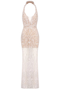 Vestido con cuello halter, cuentas y lentejuelas