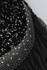 Robe de bal en dentelle perlée à sequins et épaules dénudées