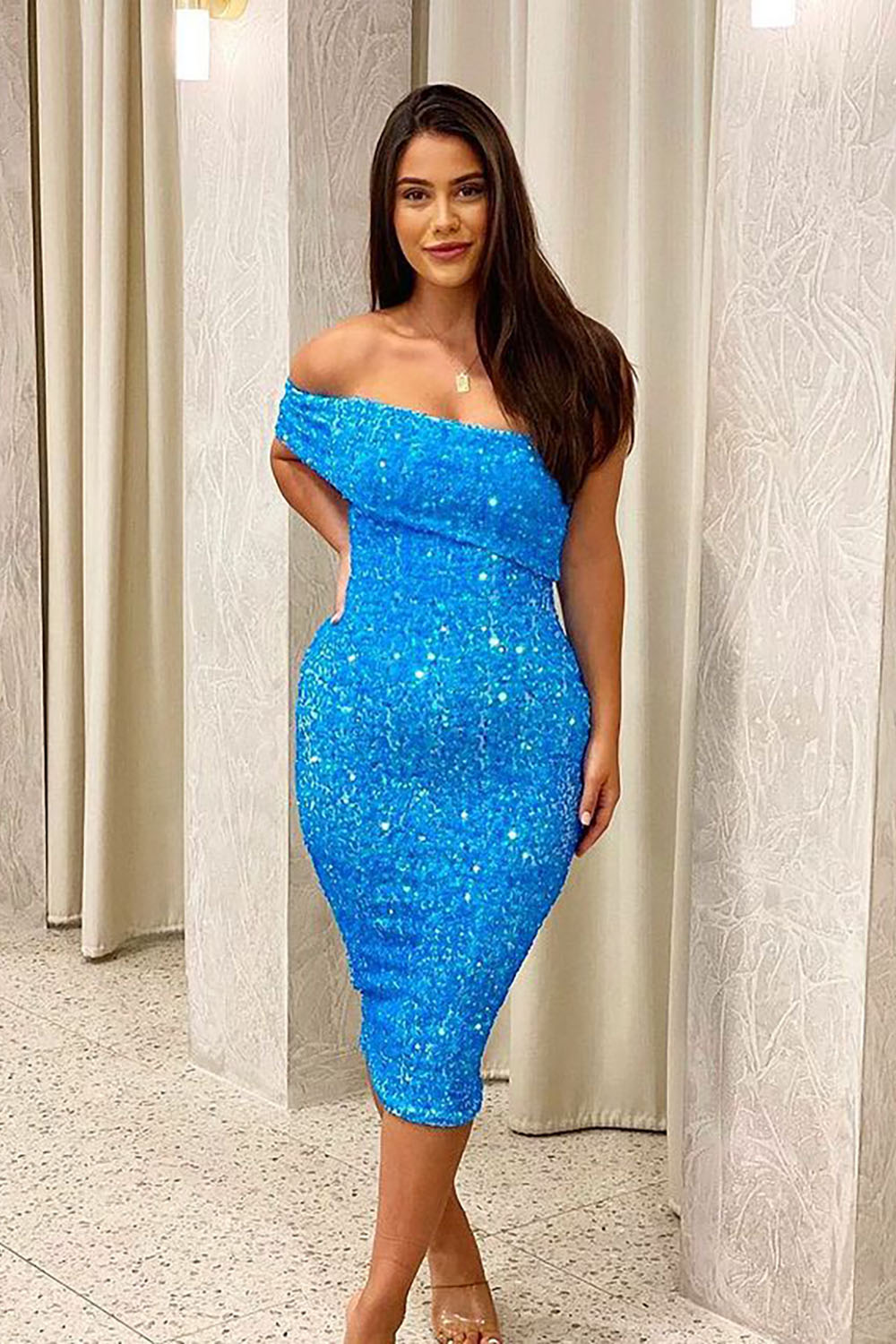 Shiny Sequin Embellished Midi Dress