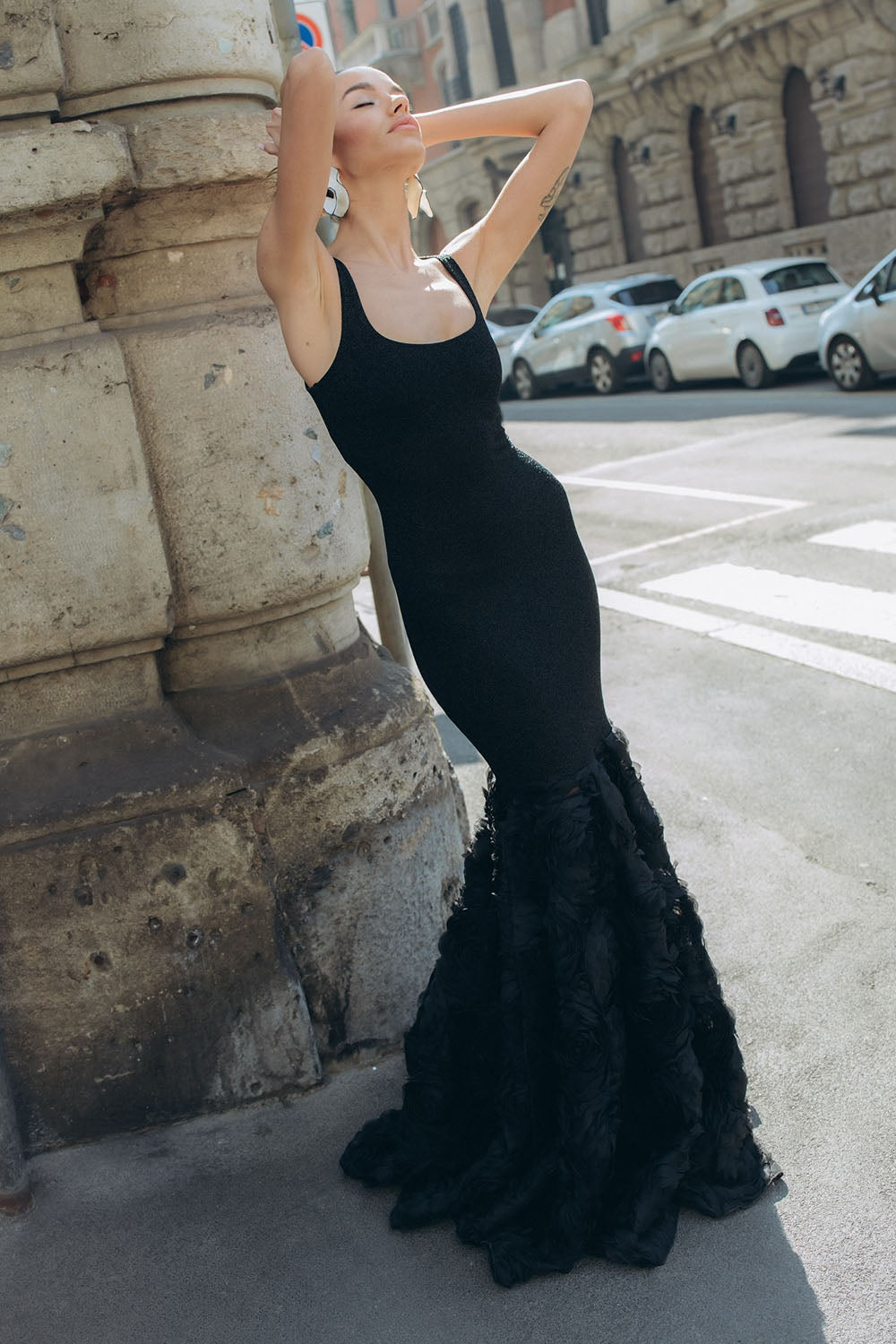 Rosette Applique Mermaid Maxi Dress