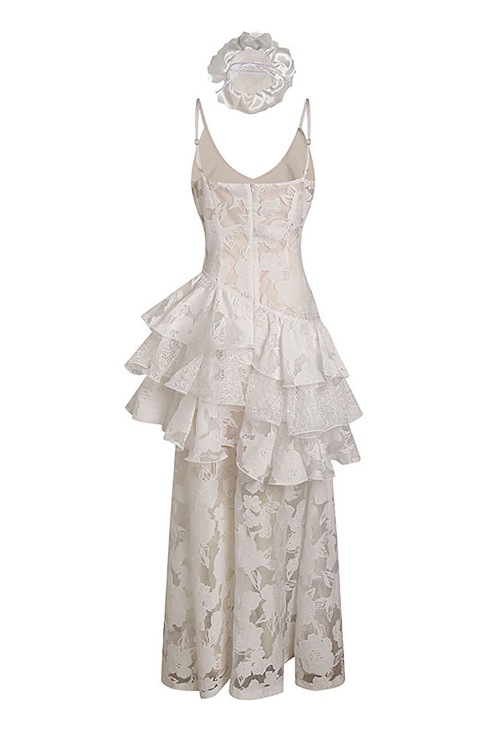 Vestido de novia con siluetas de inspiración vintage floral con volantes y encaje