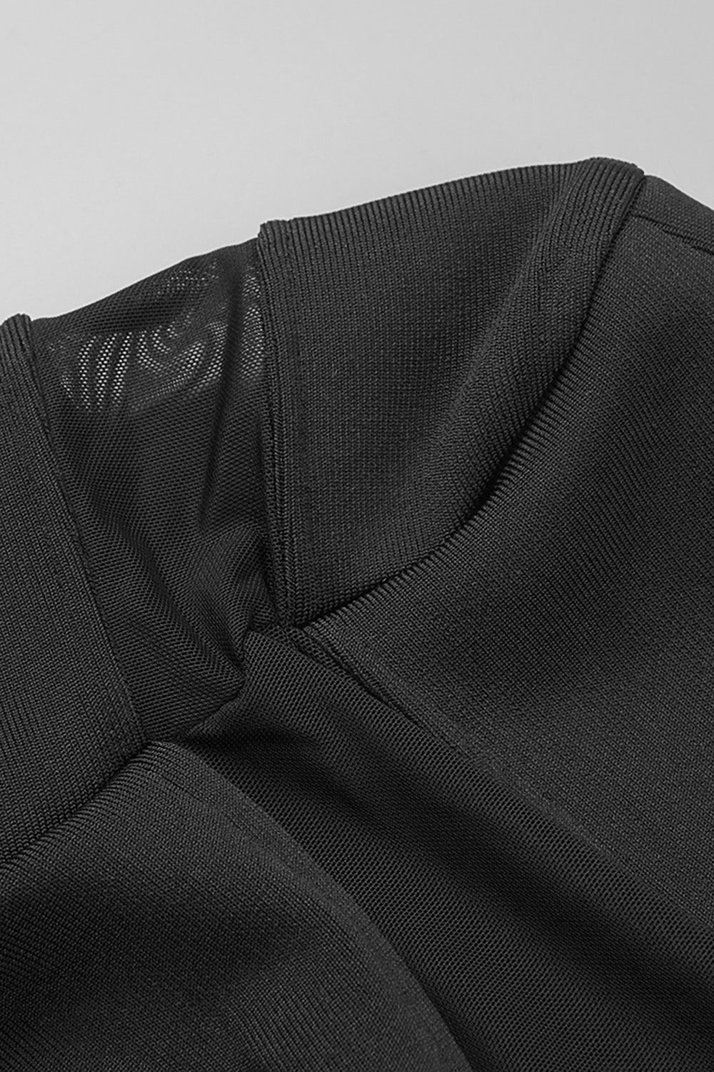 Mini-robe bandage en maille semi-transparente en noir