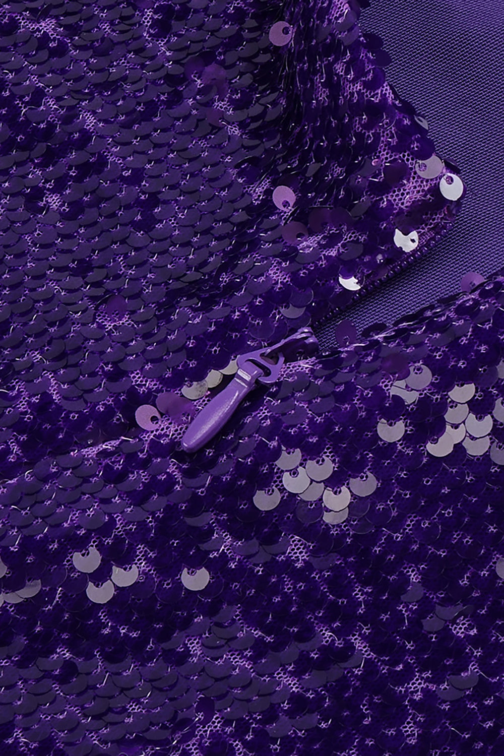 Robe dos nu à sequins sans manches en violet