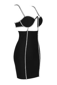 Mini-robe bandage noire à bretelles spaghetti et cristaux scintillants