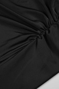 Robe longue découpée à une épaule en noir