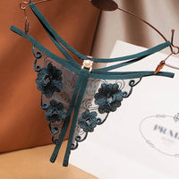 String sexy à entrejambe ouvert avec perles et maille fleurie pour femme