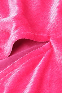 Vestido largo sin tirantes de terciopelo rosa con nudo cruzado de moda