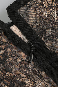 Mini-robe en dentelle drapée florale imprimée à bretelles en noir